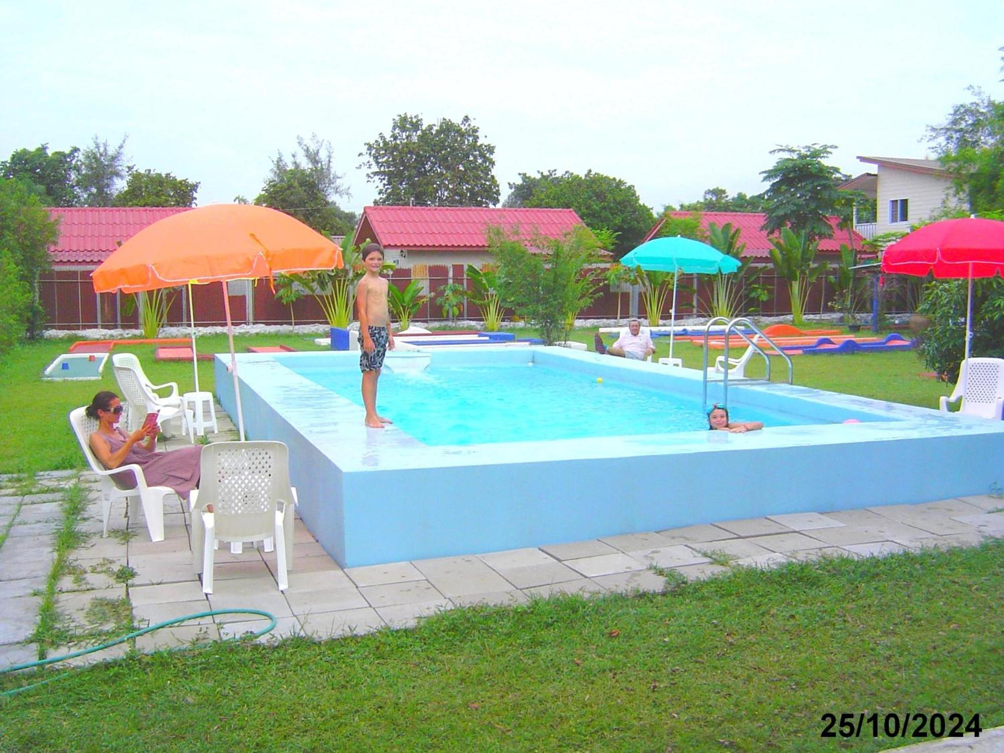 Mini-Golf **** & Resort Ubon Ratchathani Exterior photo